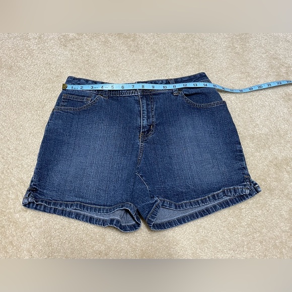 Blue Jean Shorts - Stretch - Size: 8 - St John’s Bay - Picture 2 of 6